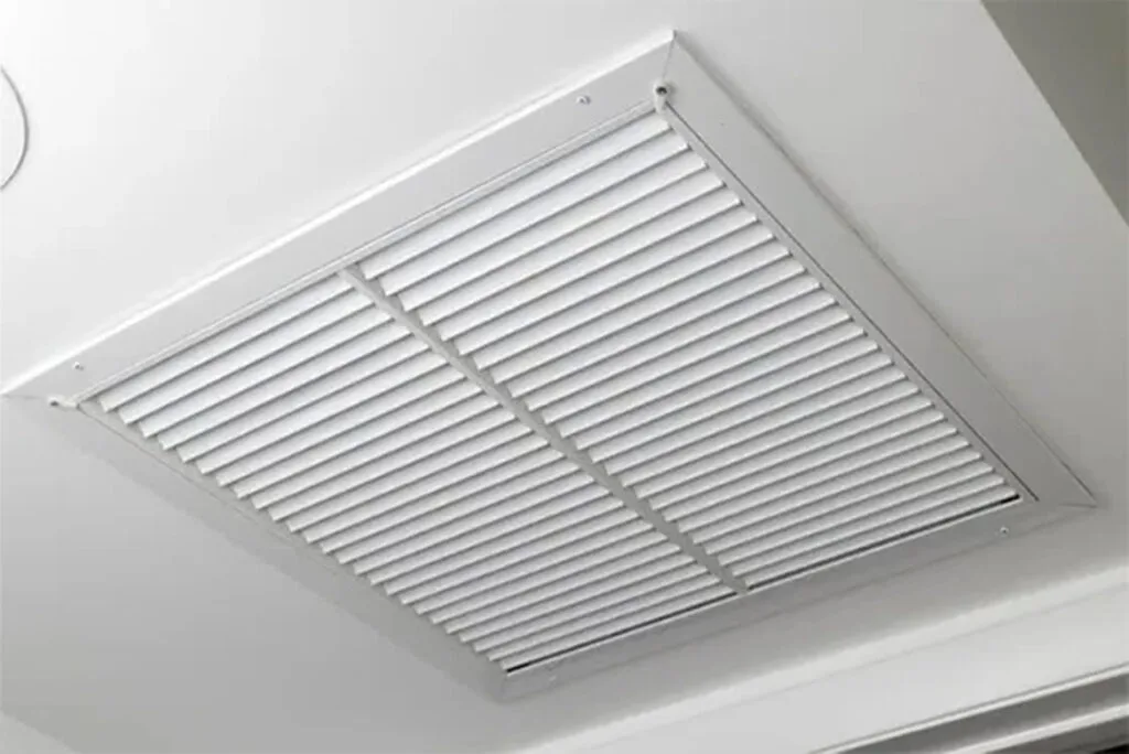 Grille de reprise d'une climatisation gainable